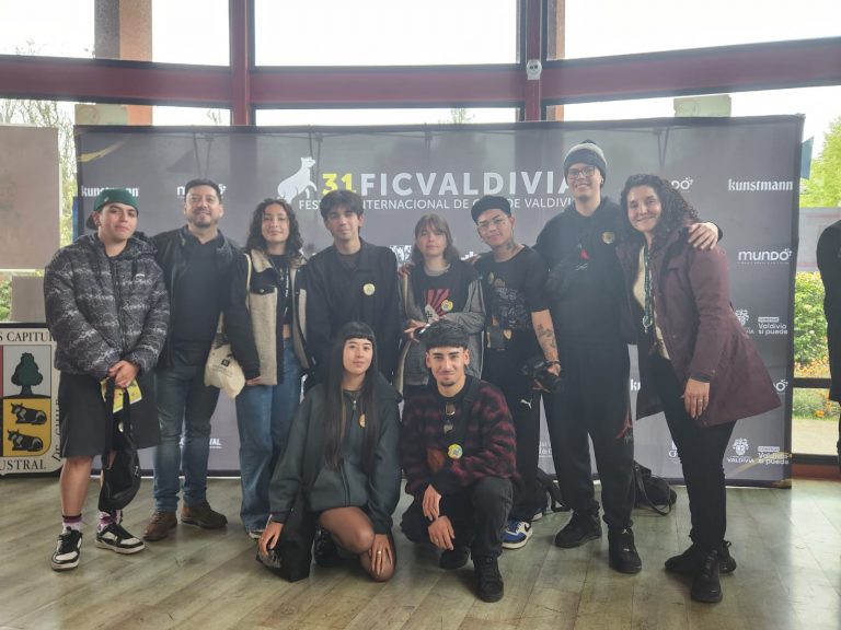 Estudiantes de Comunicación Audiovisual participan en actividades del Festival Internacional de Cine de Valdivia 2024