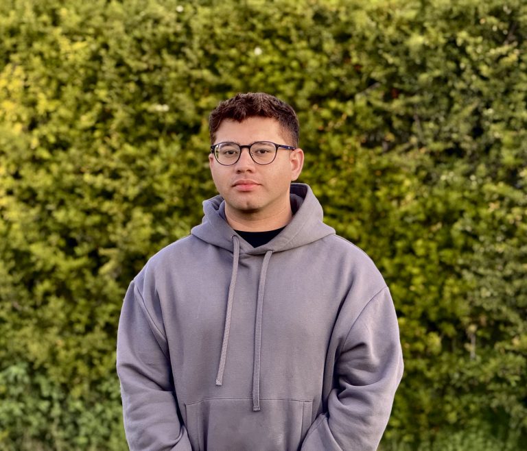 Estudiante de Publicidad gana concurso del Programa Semillero de Investigación UDLA