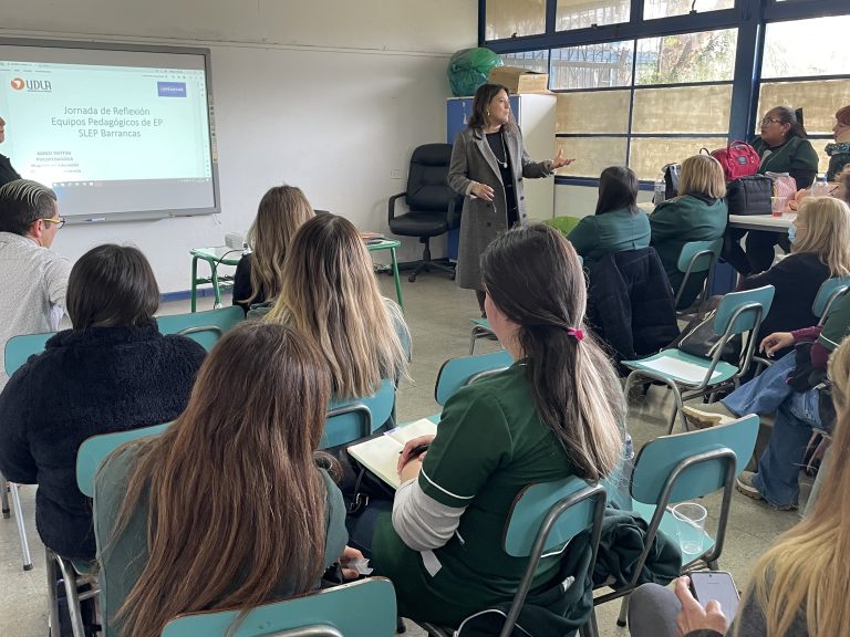 Facultad de Educación realiza capacitación a educadoras de párvulos del Servicio Local de Barrancas