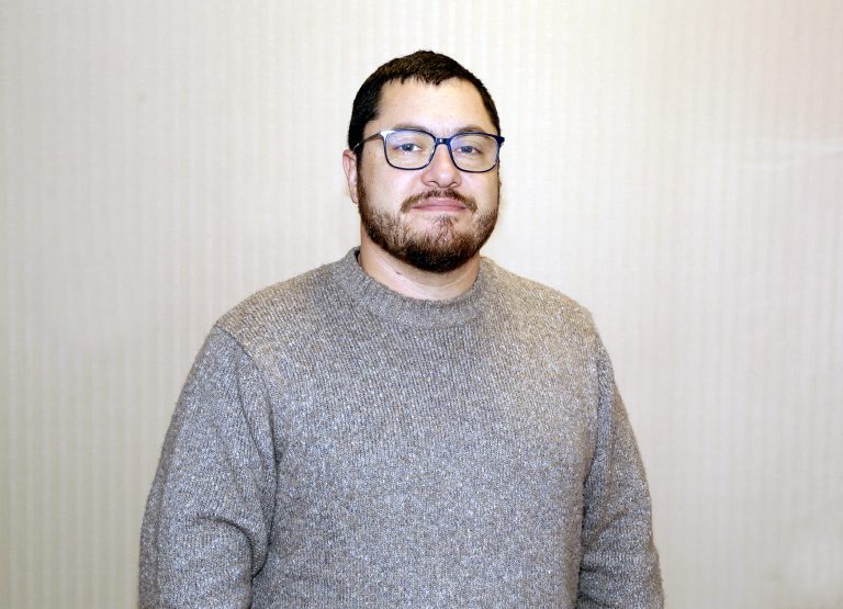 Académico del Núcleo de Investigación en Data Science expone en conferencia en Inglaterra