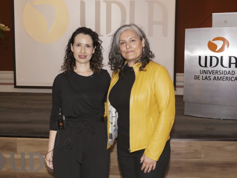 Egresados UDLA reciben herramientas para fortalecer su marca personal a través de una “identidad magnética”