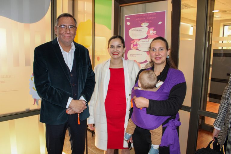Campus Providencia inaugura nueva sala de lactancia para estudiantes y colaboradores