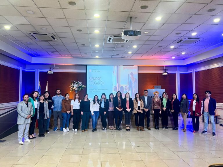 Escuela de Pedagogía en Educación Diferencial realiza encuentros sobre salud mental para establecimientos educativos