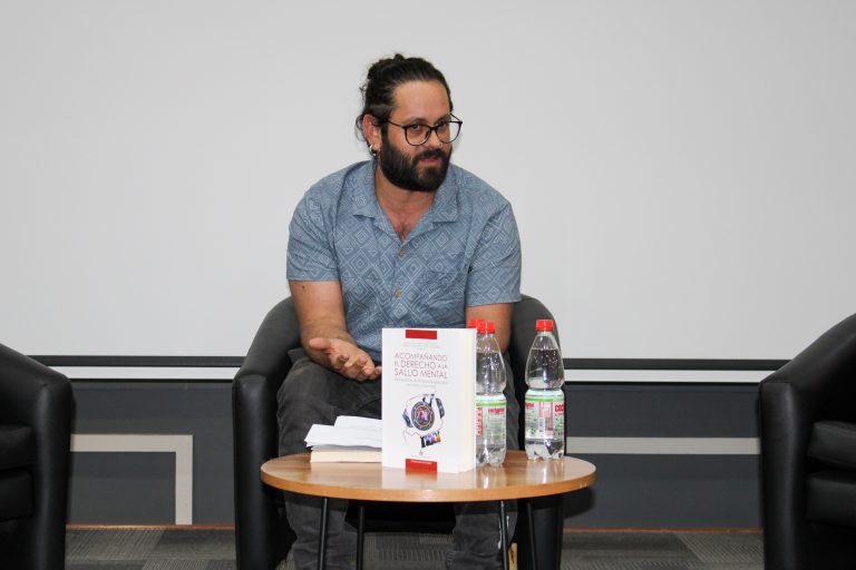 Carrera de Terapia Ocupacional presenta libro sobre salud mental en Campus Providencia