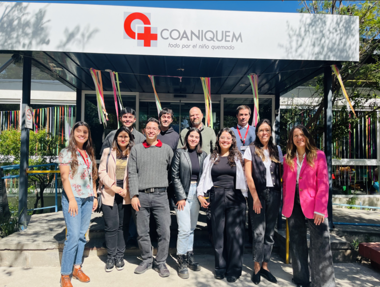 Agencia ganadora de ComunicaDV 2024 realiza presentación final en Coaniquem