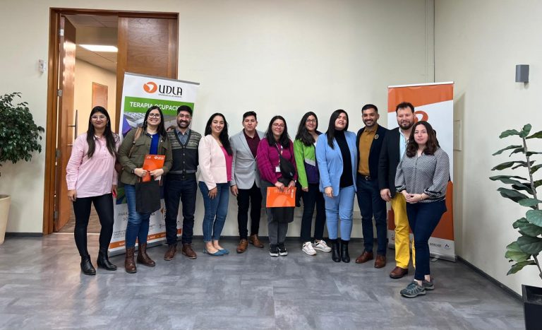 Escuela de Terapia Ocupacional realiza encuentro de empleadores con charla sobre Ley Karin