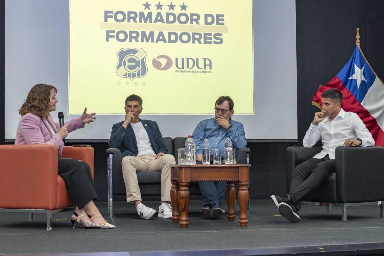 Everton y UDLA lanzan segunda versión de programa de capacitación a técnicos de clubes de fútbol amateur de la Región de Valparaíso