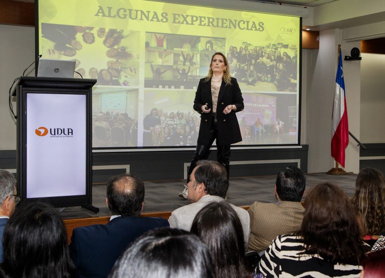 UDLA finaliza el Programa de Emprendimiento 2024 con seminario enfocado en «Emprender desde tu profesión»