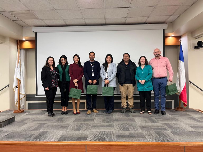 Escuela de Enfermería organiza seminario de buenas prácticas hacia las comunidades
