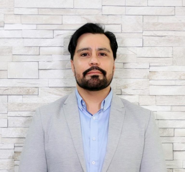 Investigador de UDLA es parte de trabajo colaborativo que descubre nuevos géneros y especies de crustáceos en Chile