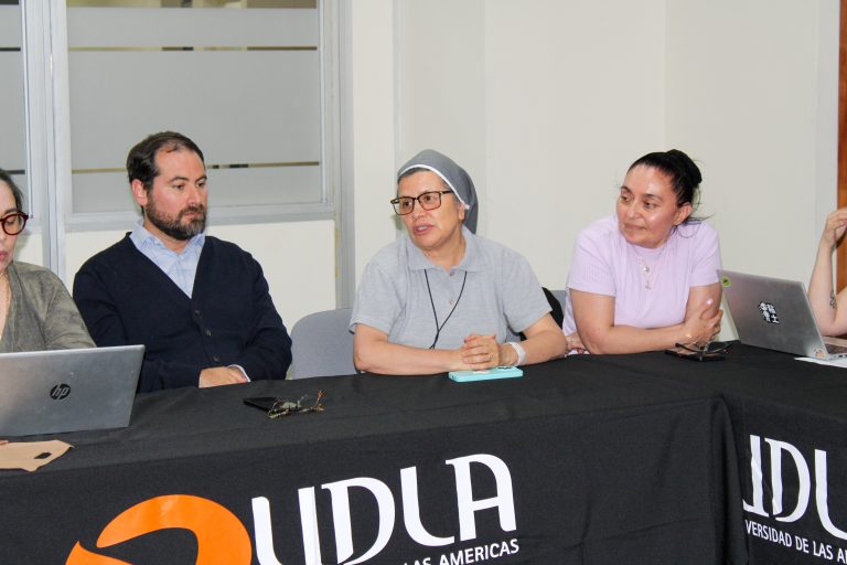 UDLA y Juntos por la Infancia cierran jornada de retroalimentación, proyectando desafíos para 2025