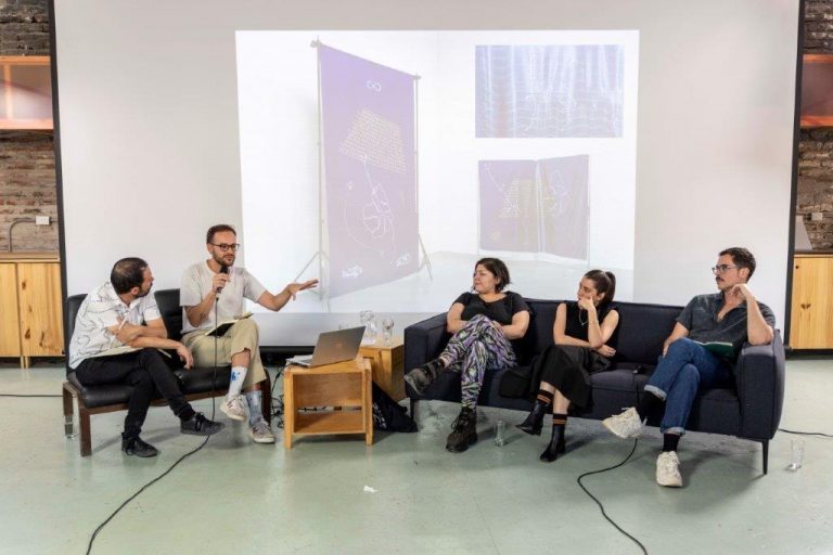 Escuela de Arquitectura UDLA y Núcleo Lenguaje y Creación participan de la serie de charlas y seminarios Tentacular