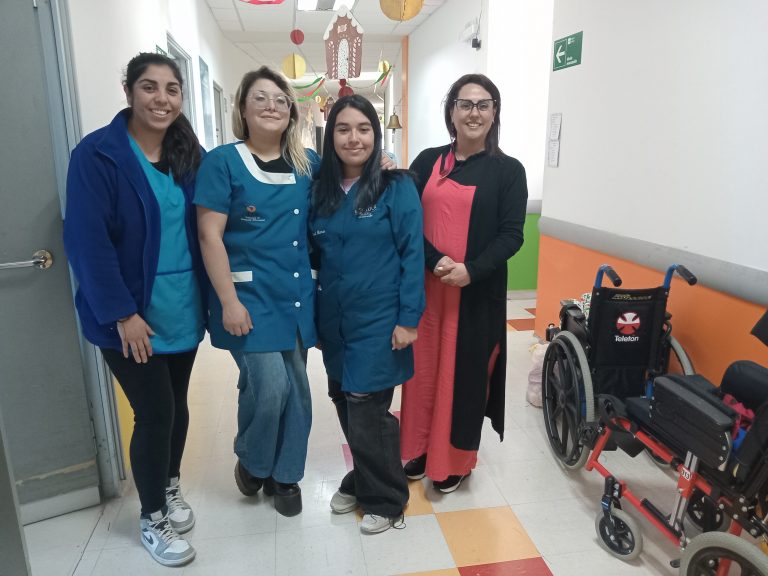 Carrera de Pedagogía en Educación Diferencial culmina Proyecto de Acción Comunitaria en aula hospitalaria