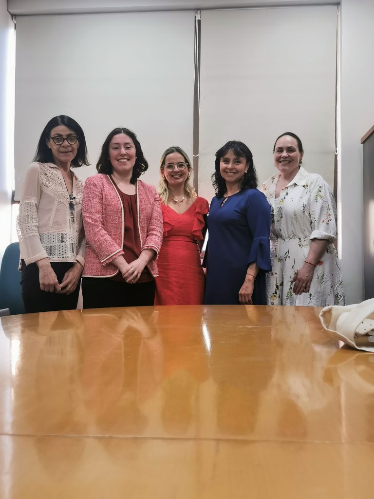 UDLA impulsa la internacionalización y colaboración en Enfermería con visita de UNILAB Brasil