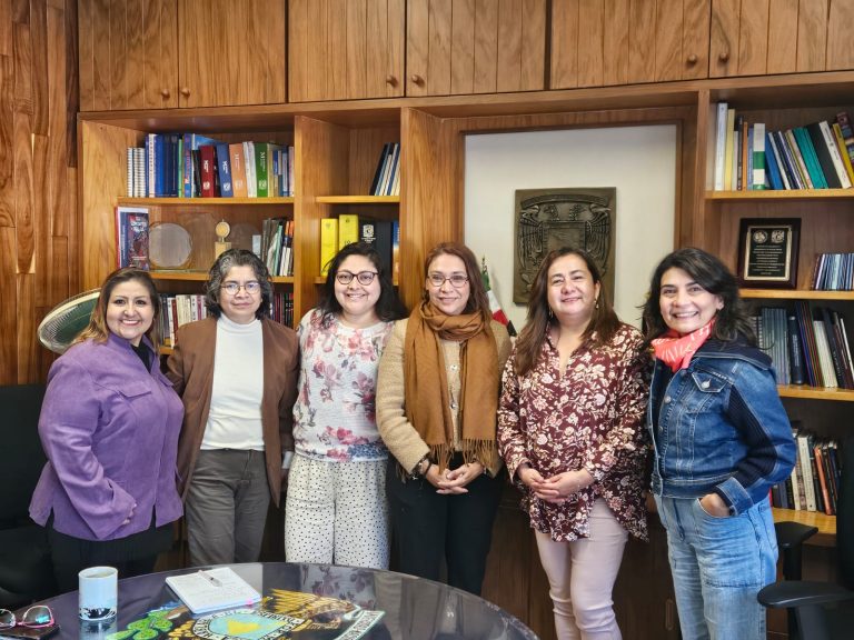 Académicas de la Escuela de Trabajo Social exponen en el V Congreso Latinoamericano de Ecología Política