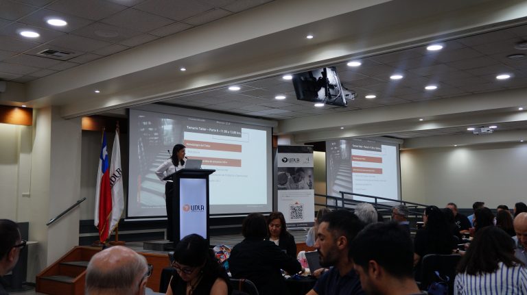 Taller de Formulación de Proyectos de la VRIP reúne a más de 60 académicas y académicos en Sede Santiago