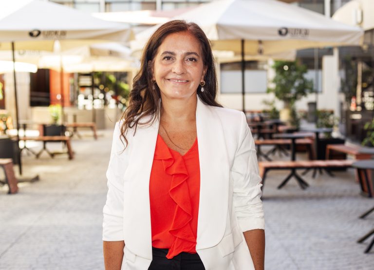 Columna Lorena Jofré, Decana de la Facultad de Medicina Veterinaria y Agronomía: “Fortaleciendo la Vinculación con el Medio y la Internacionalización”