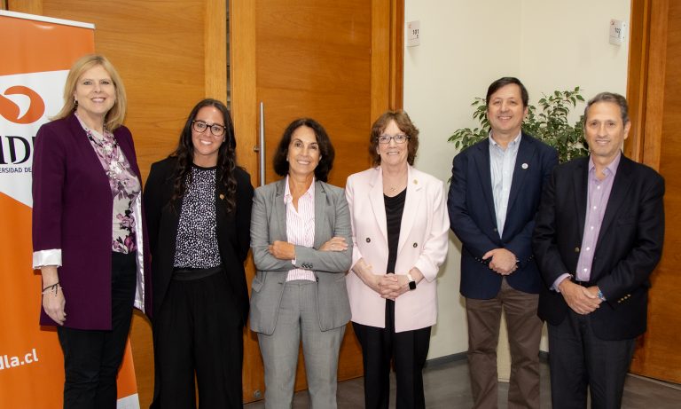 Post University y UDLA fortalecen vínculos en beneficio de estudiantes y académicos