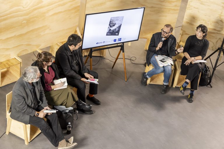 Investigador del Politécnico di Torino realiza lanzamiento de libro sobre la enseñanza de la arquitectura en Campus Providencia