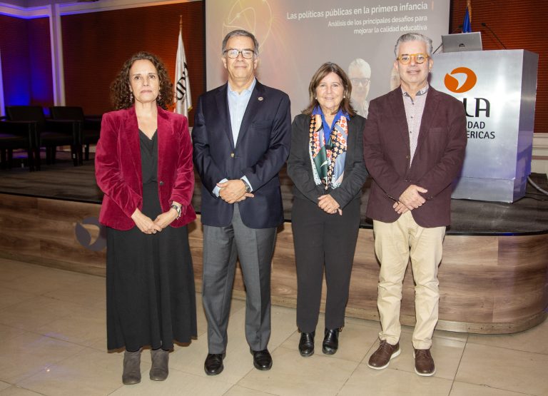 Inauguración de Año Académico 2025 de la Facultad de Educación UDLA aborda las políticas educativas en la primera infancia