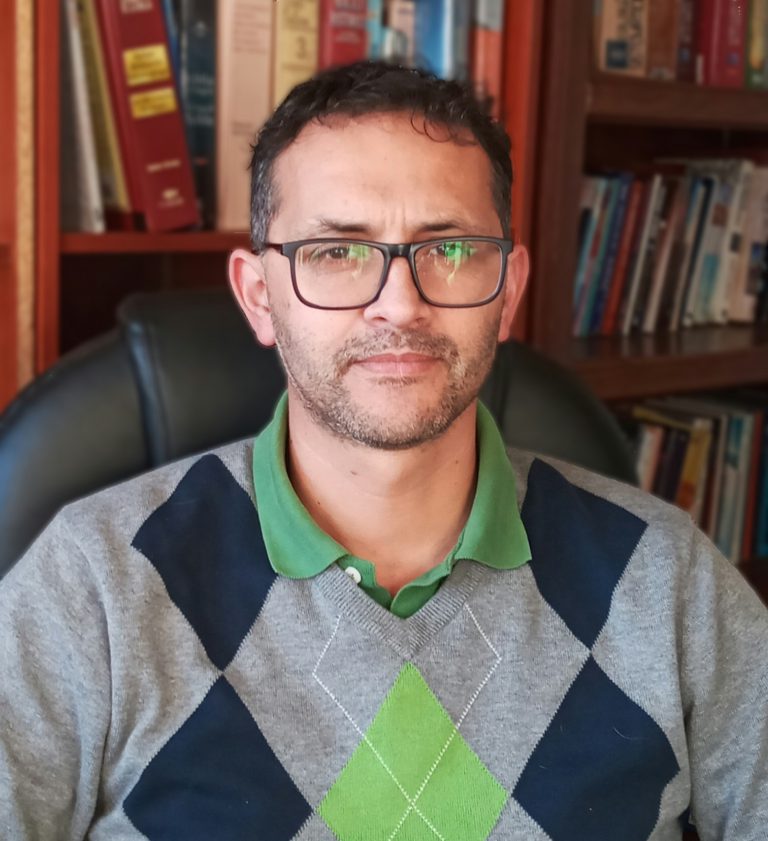 Académico de la Facultad de Educación dicta masterclass en México