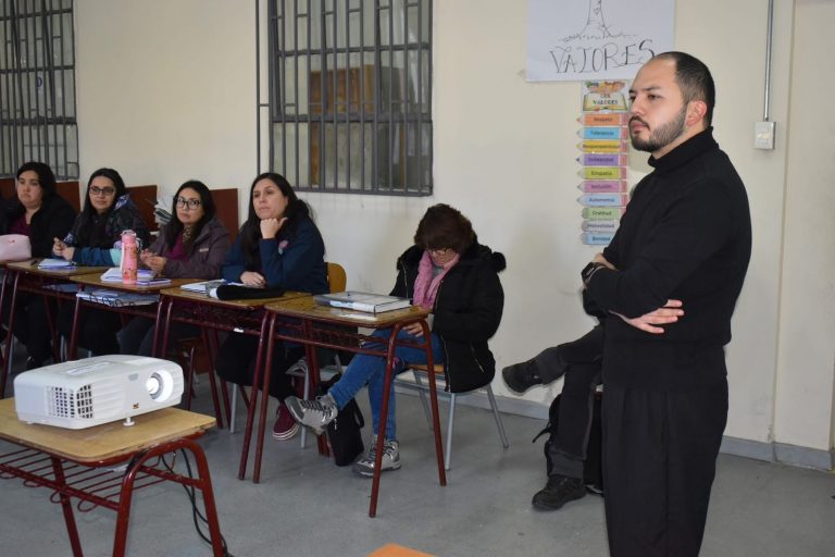 CAPS Sede Concepción y DAEM Talcahuano impulsan ciclo de capacitaciones para fortalecer la convivencia escolar