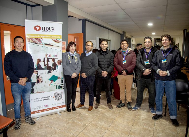 Escuela de Ingeniería Comercial de UDLA y Municipalidad de Quinta Normal renuevan compromiso con la comunidad en la tercera versión del Taller de Educación Financiera