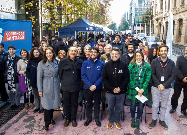 UDLA y Gobierno de Santiago lanzan plataforma de salud mental para la Región Metropolitana