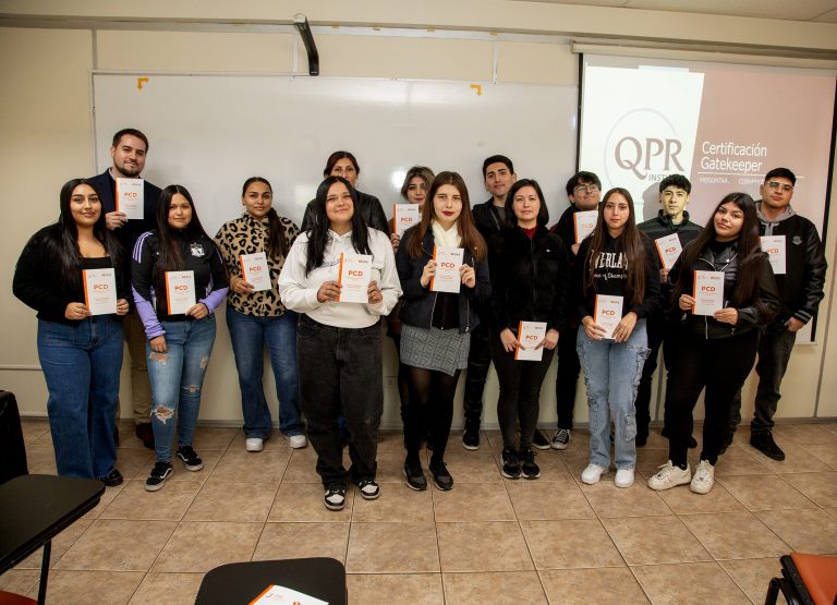 Estudiantes y colaboradores UDLA se certifican en prevención del suicidio