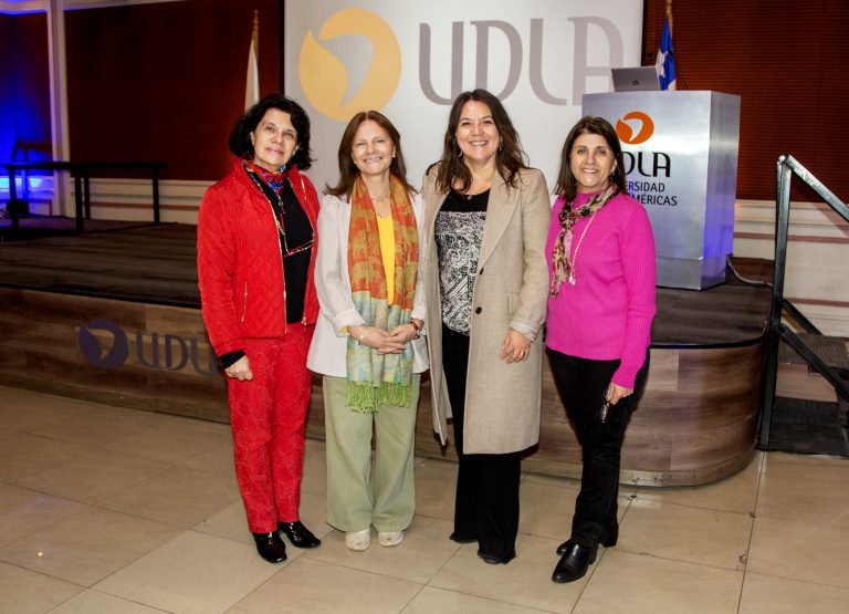 UDLA y Junji fortalecen alianza por la inclusión con taller sobre neurodivergencia en la primera infancia