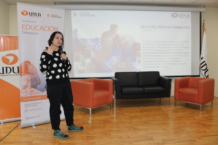 Pedagogía en Educación Diferencial realiza jornada de capacitación sobre nuevo Modelo de Formación Práctica