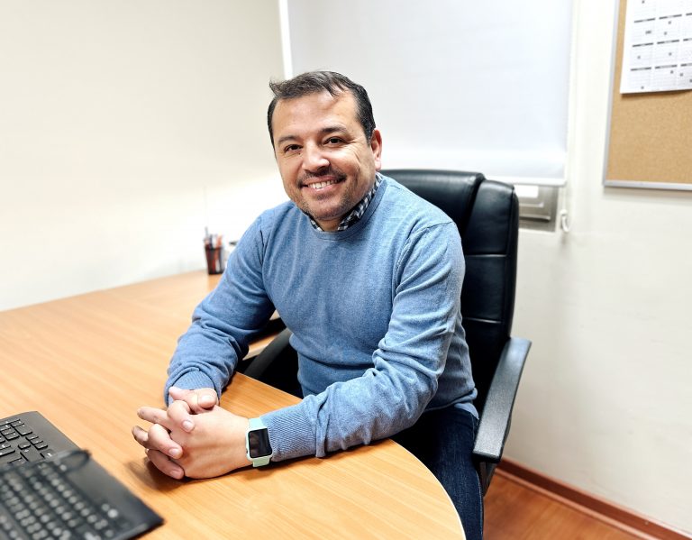 Académico UDLA es reconvocado como miembro del Grupo de Estudio Química 2: un reconocimiento a la investigación con impacto país