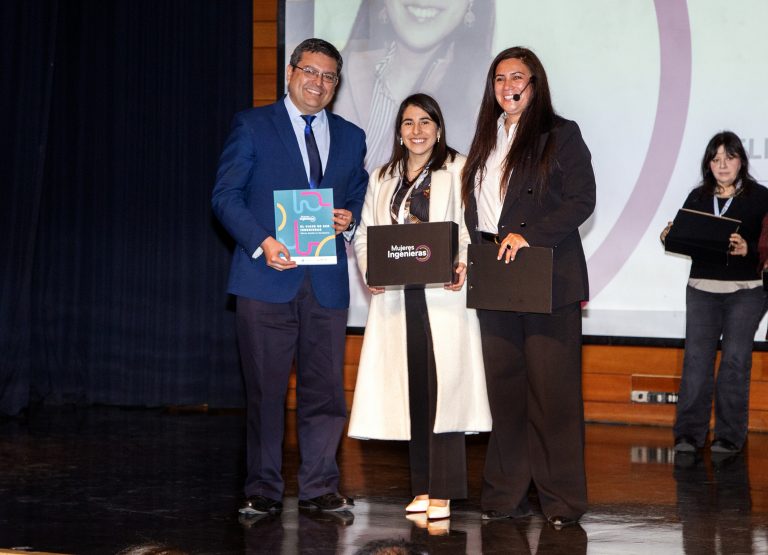 Académica y Subdirectora del Núcleo de Investigación en Data Science de UDLA es reconocida por su aporte en ingeniería