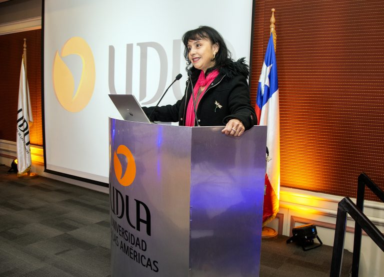 Escuela de Técnico de Nivel Superior en Enfermería realiza primer congreso universitario en el área