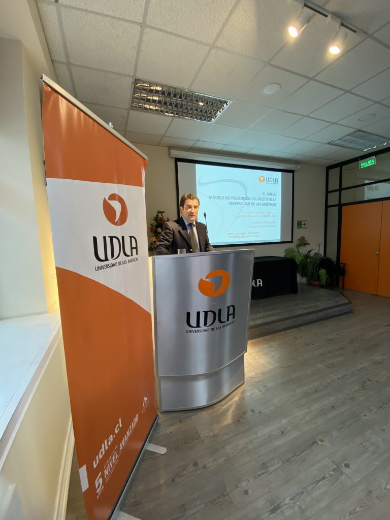 Sede Concepción se capacita en el Modelo de Prevención del Delito que promueve la ética e integridad institucional