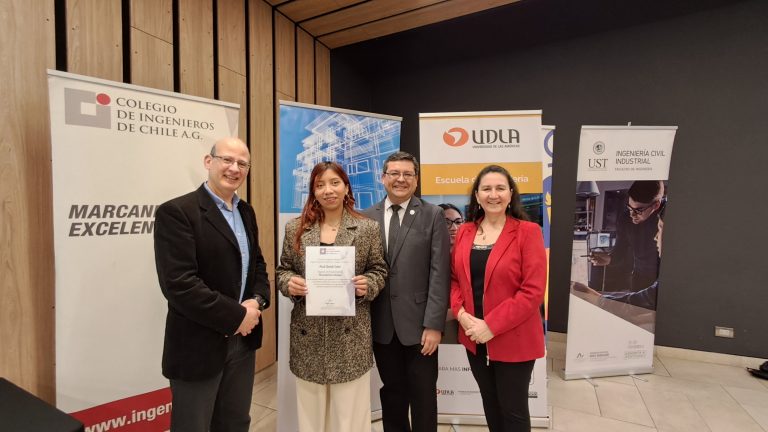 Estudiante de Ingeniería Civil Industrial de UDLA es reconocida por el Colegio de Ingenieros de Chile