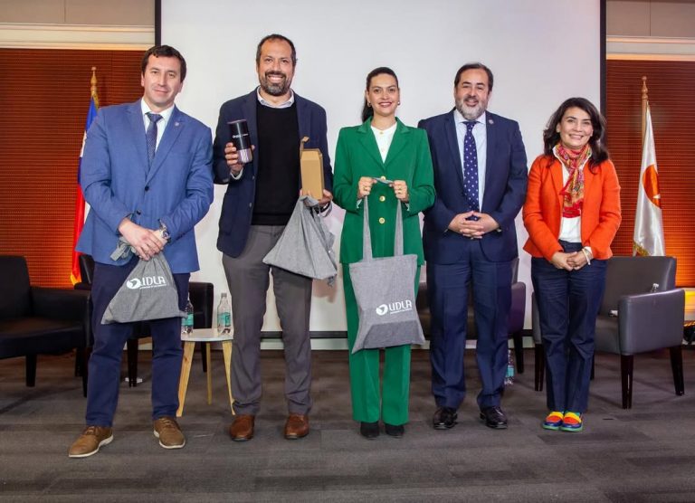 UDLA realiza II Seminario Internacional sobre Alianzas Público-Privadas para el Desarrollo Local