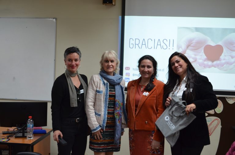 Escuela de Ingeniería UDLA y Mujeres Ingenieras de Chile realizan taller para potenciar el liderazgo femenino en la disciplina