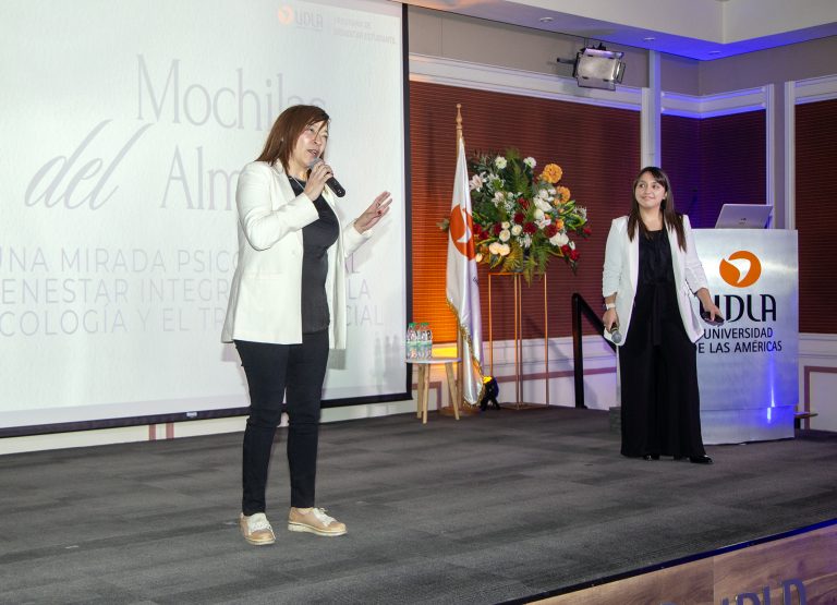 Estudiantes del Campus Santiago Centro lideran seminario sobre bienestar integral