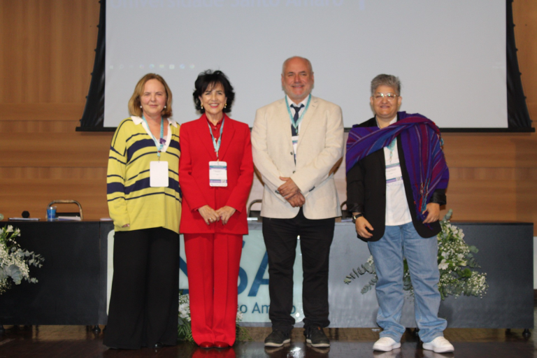 Departamento de Salud y Desarrollo Comunitario de UDLA participa en Congreso Internacional sobre Innovación y Longevidad en São Paulo