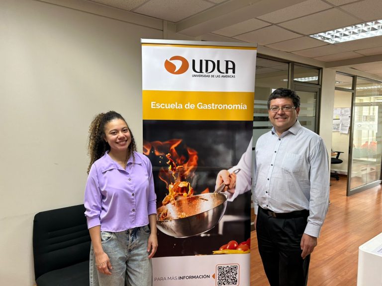 Intercambio internacional refuerza lazos académicos entre UDLA y la Universidad Autónoma de Manizales