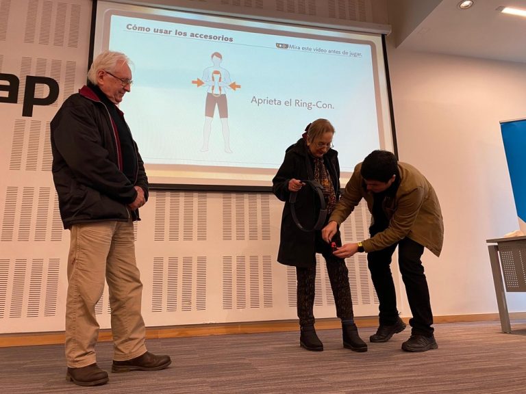 Terapia Ocupacional y Fonoaudiología de Sede Concepción capacitan a líderes comunitarios de San Pedro de la Paz