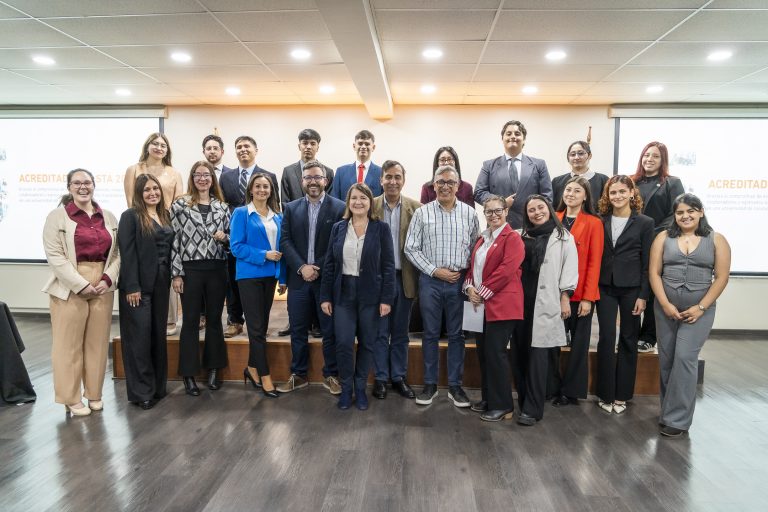 En la segunda versión de los Torneos Internos de Debate y Litigación UDLA estudiantes destacan por su talento y preparación