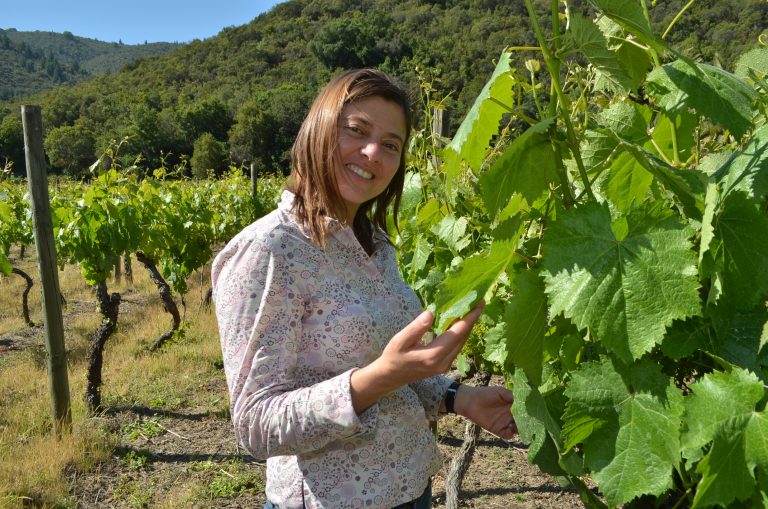 Daniella Gillmore: agrónoma UDLA que cultiva comunidad, innovación y sueños desde el Maule
