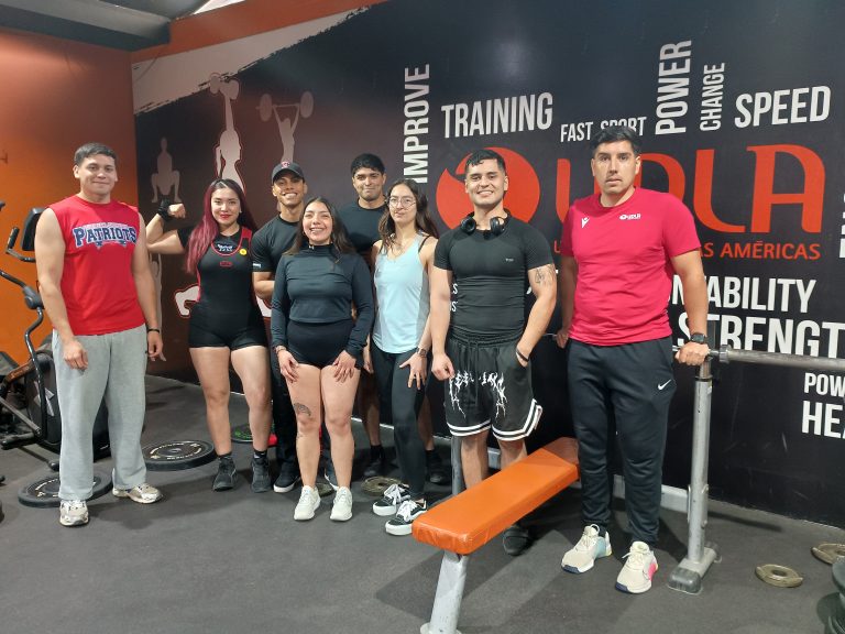 Estudiantes del Campus Los Castaños participan en torneos de fuerza y tenis de mesa organizados por la DAE
