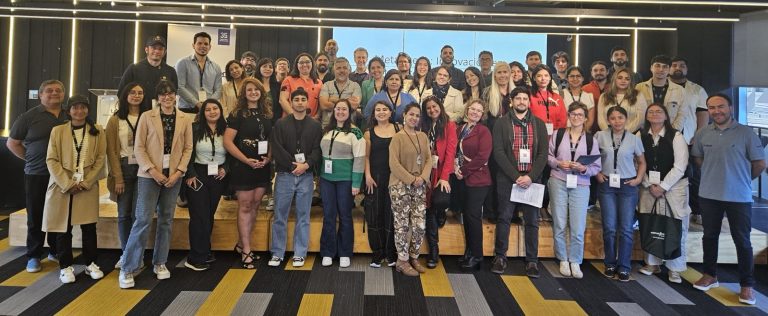 UDLA participa en simposio que reúne a investigadores jóvenes y postdoctorales en Chile