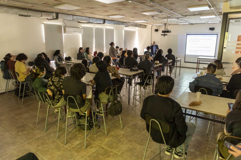 Grupo América Latina Animada de UDLA realiza el primer seminario de Investigación y Creación en Animación