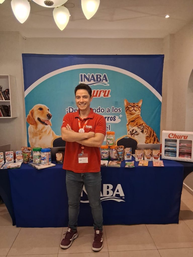 Víctor Suárez: la vocación veterinaria que impulsa innovación y bienestar en la industria Pet Food
