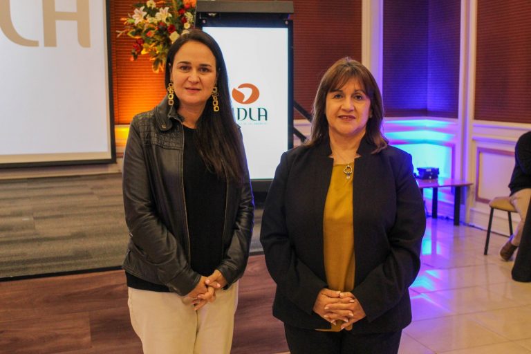 UDLA certifica segunda versión de Escuela Integral para Personas Mayores en San Miguel