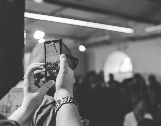 eCampus UDLA realiza Taller de Fotografía Creativa con Celular para su comunidad estudiantil